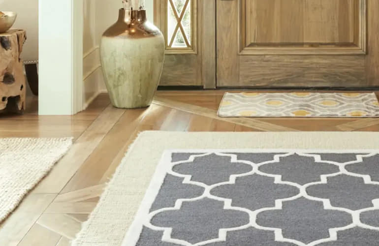 Use Neutral Rugs